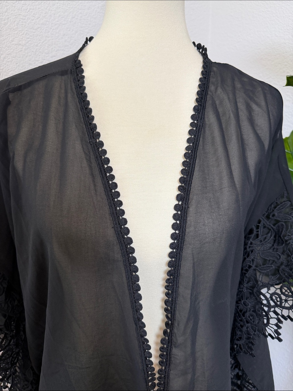 Black Sheer Kimono Cardigan Lace Crochet Sleeve Cover Up - Picture 6 of 10